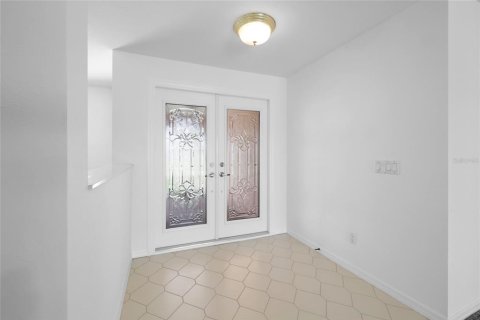 Casa en venta en Cape Coral, Florida, 3 dormitorios, 237.55 m2 № 800391 - foto 4