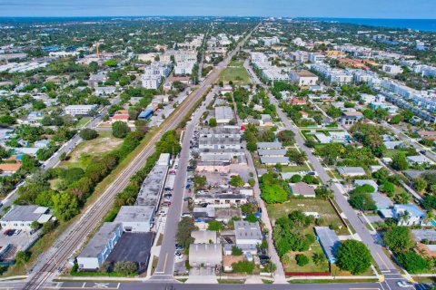 Купить коммерческую недвижимость в Делрей-Бич, Флорида № 909916 - фото 4