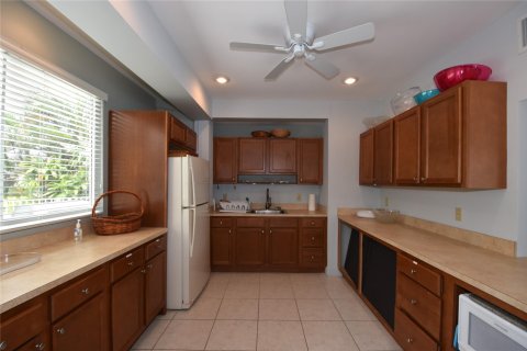 Copropriété à vendre à Hillsboro Beach, Floride: 2 chambres, 78.97 m2 № 1118506 - photo 25
