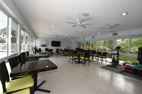 Condominio en venta en Hillsboro Beach, Florida, 2 dormitorios, 78.97 m2 № 1118506 - foto 28