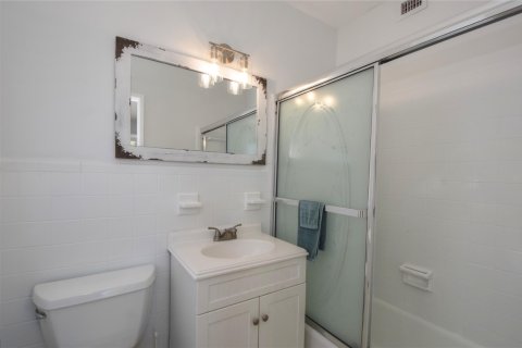 Condominio en venta en Hillsboro Beach, Florida, 2 dormitorios, 78.97 m2 № 1118506 - foto 4