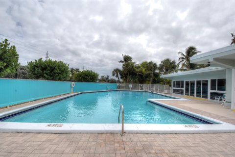 Condominio en venta en Hillsboro Beach, Florida, 2 dormitorios, 78.97 m2 № 1118506 - foto 24