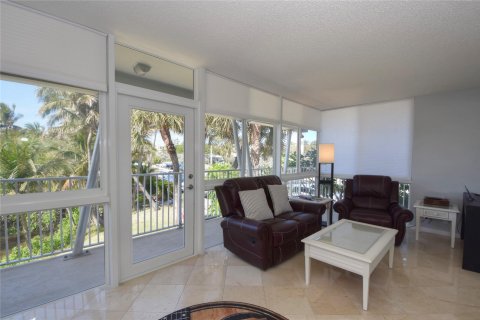 Condominio en venta en Hillsboro Beach, Florida, 2 dormitorios, 78.97 m2 № 1118506 - foto 23