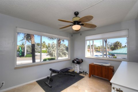 Condominio en venta en Hillsboro Beach, Florida, 2 dormitorios, 78.97 m2 № 1118506 - foto 14