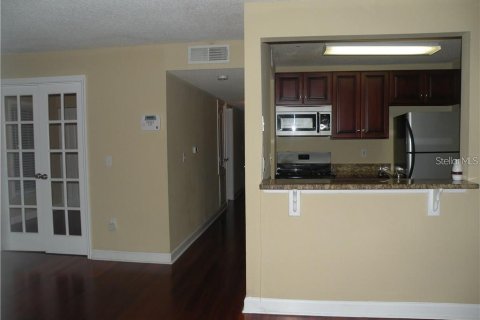 Copropriété à vendre à Orlando, Floride: 2 chambres, 92.25 m2 № 933784 - photo 8