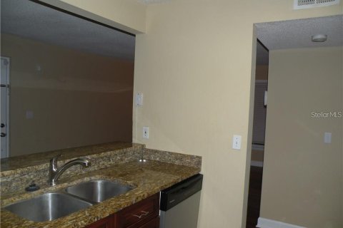 Condominio en venta en Orlando, Florida, 2 dormitorios, 92.25 m2 № 933784 - foto 6