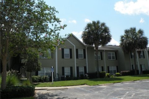 Copropriété à vendre à Orlando, Floride: 2 chambres, 92.25 m2 № 933784 - photo 1