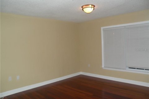 Condominio en venta en Orlando, Florida, 2 dormitorios, 92.25 m2 № 933784 - foto 11