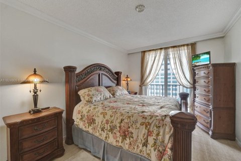 Condo in Hollywood, Florida, 1 bedroom  № 1271983 - photo 24