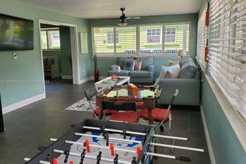 Casa en venta en Key Largo, Florida, 6 dormitorios, 223.52 m2 № 504018 - foto 9