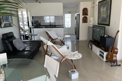 Condominio en venta en Fort Lauderdale, Florida, 1 dormitorio, 74.88 m2 № 984274 - foto 27