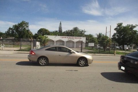 Купить коммерческую недвижимость в Майами, Флорида № 8584 - фото 5