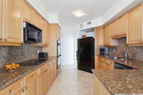 Condominio en venta en Hollywood, Florida, 3 dormitorios, 207.45 m2 № 940974 - foto 17