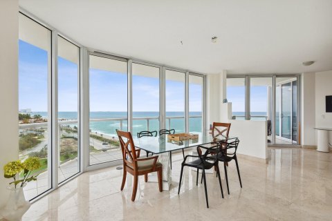 Copropriété à vendre à Hollywood, Floride: 3 chambres, 207.45 m2 № 940974 - photo 19