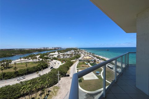 Copropriété à vendre à Hollywood, Floride: 3 chambres, 207.45 m2 № 940974 - photo 1