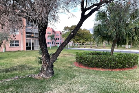 Condominio en venta en Sunrise, Florida, 2 dormitorios, 95.22 m2 № 1224479 - foto 3