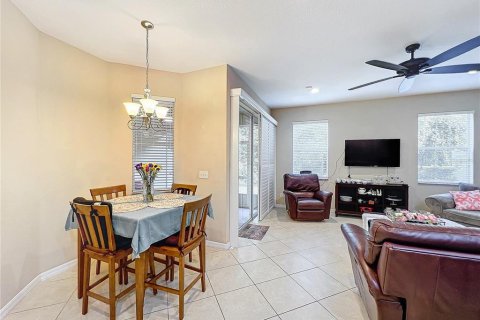 Adosado en venta en Winter Springs, Florida, 3 dormitorios, 177.81 m2 № 1372111 - foto 27