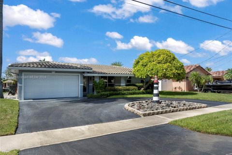 Villa ou maison à vendre à Pompano Beach, Floride: 2 chambres, 164.44 m2 № 1270866 - photo 24