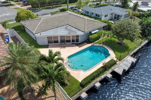 Villa ou maison à vendre à Pompano Beach, Floride: 2 chambres, 164.44 m2 № 1270866 - photo 21