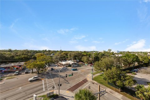 Condo in Fort Lauderdale, Florida, 2 bedrooms  № 1104011 - photo 22