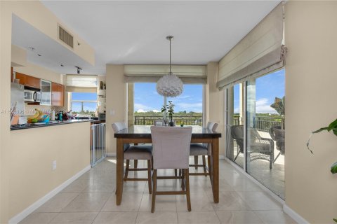 Copropriété à vendre à Fort Lauderdale, Floride: 2 chambres, 120.59 m2 № 1104011 - photo 5