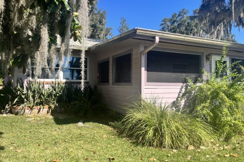 House in Melrose, Florida 1 bedroom, 95.69 sq.m. № 832235 - photo 2