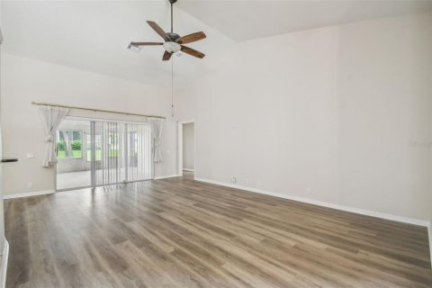 Casa en venta en Hudson, Florida, 4 dormitorios, 229.19 m2 № 1362807 - foto 9