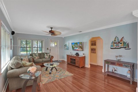 Villa ou maison à vendre à Hollywood, Floride: 2 chambres, 137.4 m2 № 1153346 - photo 8