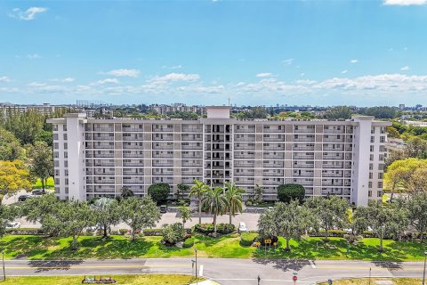 Copropriété à vendre à Pompano Beach, Floride: 2 chambres, 106.84 m2 № 1151958 - photo 6