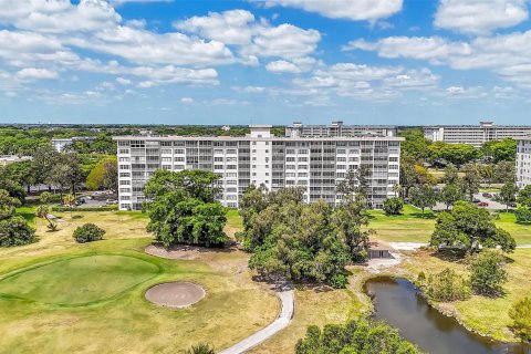 Copropriété à vendre à Pompano Beach, Floride: 2 chambres, 106.84 m2 № 1151958 - photo 3