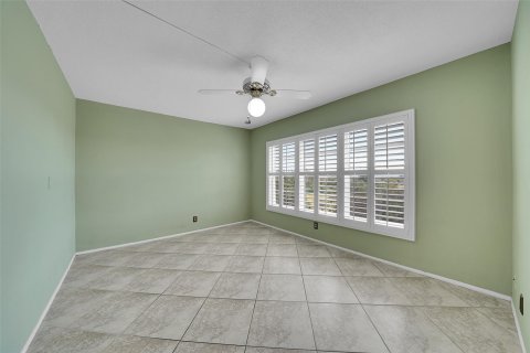 Copropriété à vendre à Pompano Beach, Floride: 2 chambres, 106.84 m2 № 1151958 - photo 10