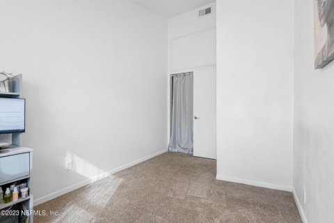 Casa en venta en Tampa, Florida, 3 dormitorios, 108.14 m2 № 872854 - foto 27