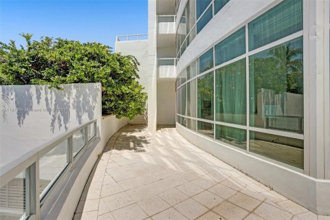 Condominio en venta en Miami Beach, Florida, 2 dormitorios, 138.98 m2 № 5445 - foto 25