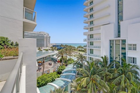 Condominio en venta en Miami Beach, Florida, 2 dormitorios, 138.98 m2 № 5445 - foto 24