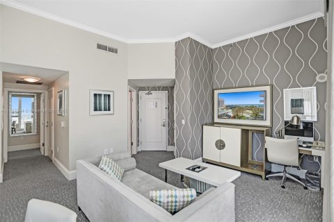 Condominio en venta en Miami Beach, Florida, 2 dormitorios, 138.98 m2 № 5445 - foto 8