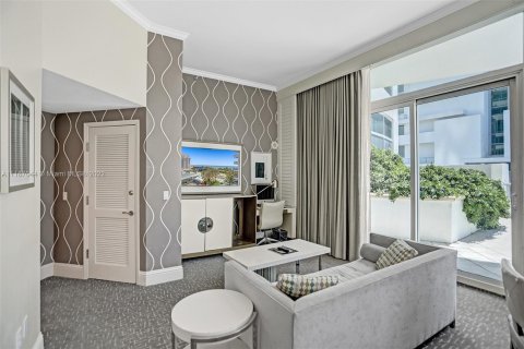 Condominio en venta en Miami Beach, Florida, 2 dormitorios, 138.98 m2 № 5445 - foto 9