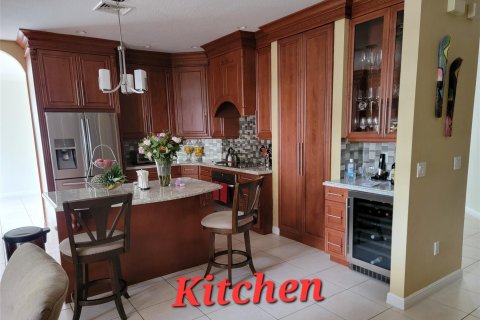 Casa en venta en Miramar, Florida, 6 dormitorios, 375.88 m2 № 1116997 - foto 9