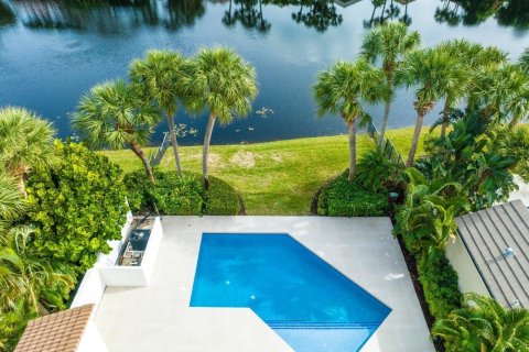 Villa ou maison à vendre à Palm Beach Gardens, Floride: 3 chambres, 250.09 m2 № 907556 - photo 2