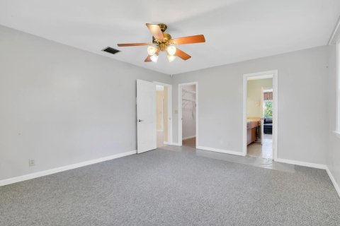 Villa ou maison à vendre à West Palm Beach, Floride: 8 chambres, 418.06 m2 № 962277 - photo 6