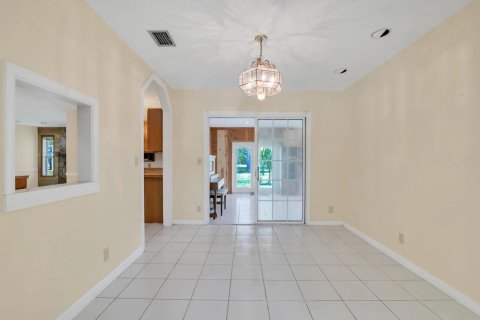 Villa ou maison à vendre à West Palm Beach, Floride: 8 chambres, 418.06 m2 № 962277 - photo 17