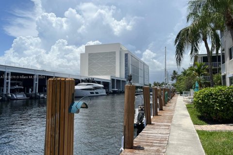 Copropriété à vendre à Fort Lauderdale, Floride: 2 chambres, 99.41 m2 № 1304997 - photo 20