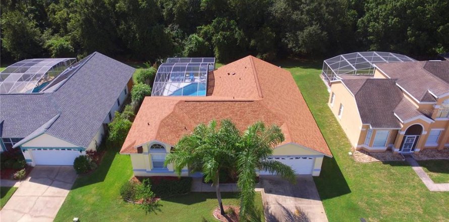 Casa en Kissimmee, Florida 4 dormitorios, 197.32 m2 № 1301287