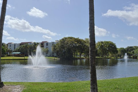 Condominio en venta en Delray Beach, Florida, 1 dormitorio, 67.91 m2 № 1118721 - foto 3