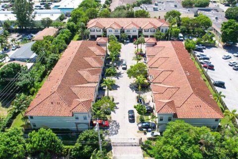 Touwnhouse à louer à Deerfield Beach, Floride: 3 chambres, 139.82 m2 № 1369229 - photo 6