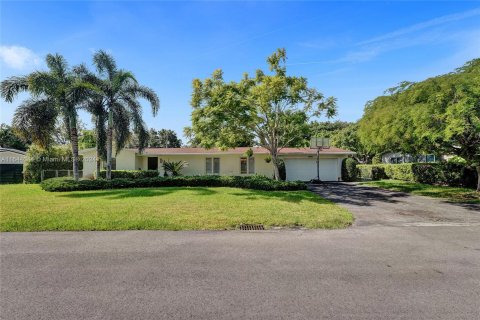 Villa ou maison à vendre à Miami, Floride: 3 chambres, 165.74 m2 № 1327620 - photo 2