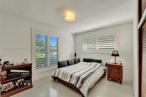 Casa en venta en Miami, Florida, 3 dormitorios, 165.74 m2 № 1327620 - foto 14