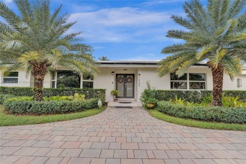 Casa en venta en Plantation, Florida, 4 dormitorios, 246.93 m2 № 1382964 - foto 6