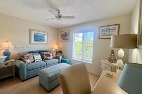 Copropriété à vendre à Hutchinson Island South, Floride: 2 chambres, 101.26 m2 № 1382993 - photo 17