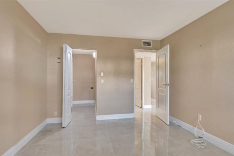 Copropriété à vendre à Delray Beach, Floride: 2 chambres, 82.03 m2 № 987304 - photo 22