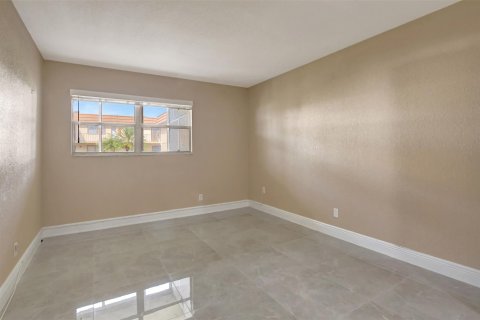 Copropriété à vendre à Delray Beach, Floride: 2 chambres, 82.03 m2 № 987304 - photo 23